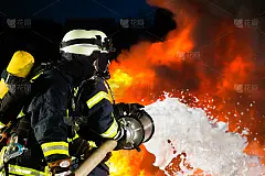 월마트 창고에서 발생한 화재 사고